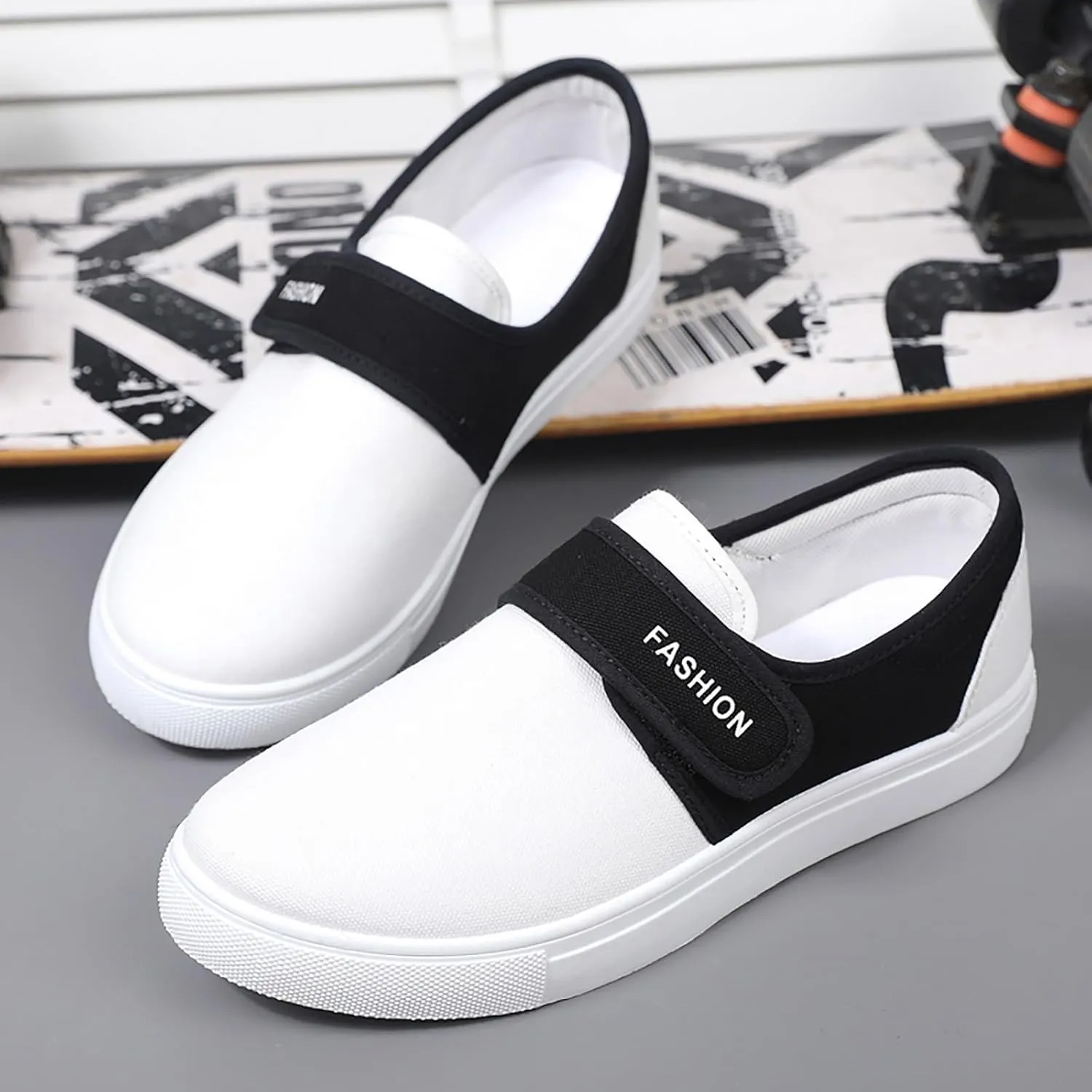 Light-Weight Mens Loafers & Slip-Ons Canvas for Men Low Top Walking Shoes Fashion Casual Shoes