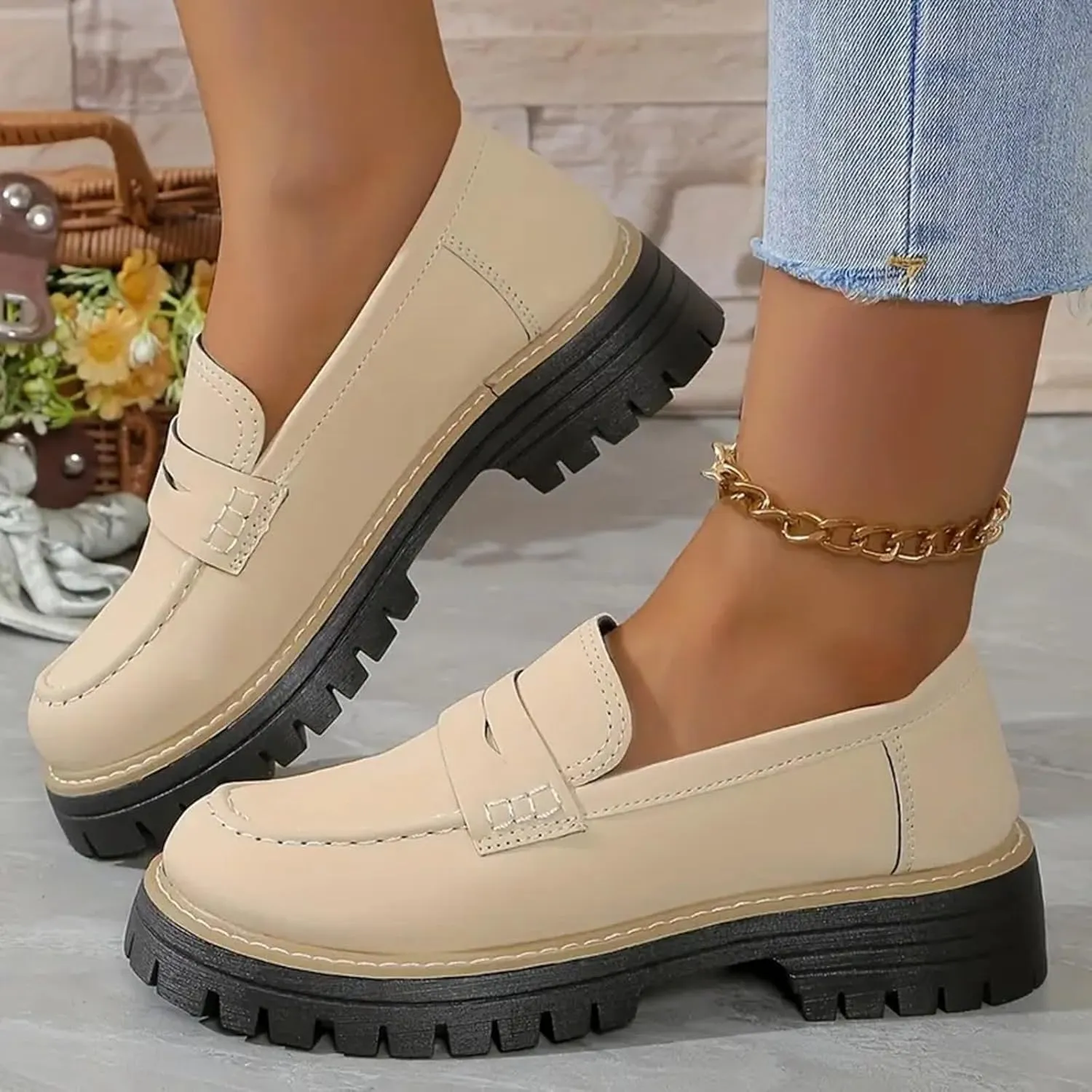 Loafers for Women 2025, Women's Loafers Classic Penny Loafers,Platform Chunky Penny Loafers for Women,Slip-On Dress Business Casual Office Work Shoes for Women,Penny Loafers