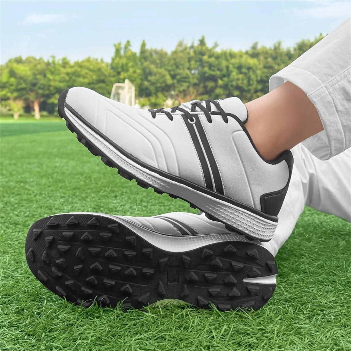 Waterproof Golf Shoes Female Spikeless Golf Sneakers Lightweight Anti Slip Walking Footwears