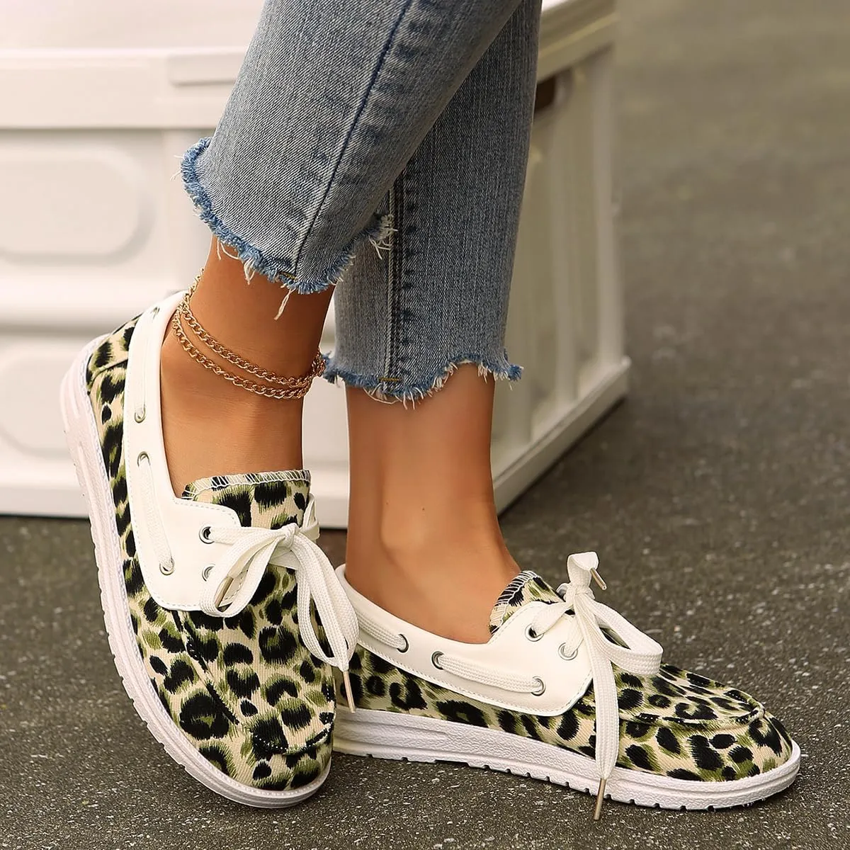Women's Leopard Print Boat Shoes, Lace-up Canvas Deck Shoes, White Trim